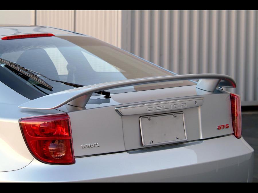  Toyota Celica GTS 2004 года  (фото 4 из 12)